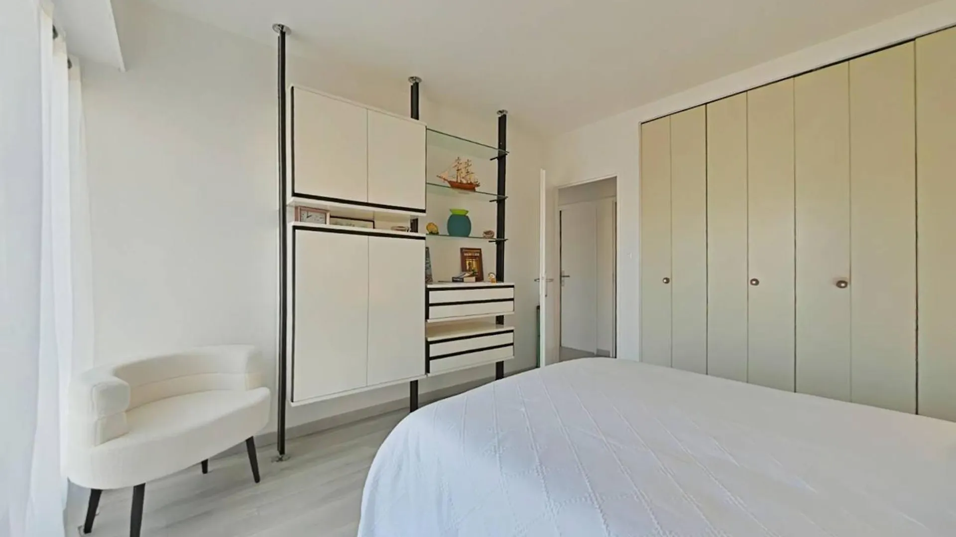 Appartement T3 Avec Vue Port, Dernier Etage A Hyeres - Fr-1-826-8 Frankrike